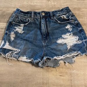 American Eagle High Waisted Dark Wash Jean Short (Women’s size 2)